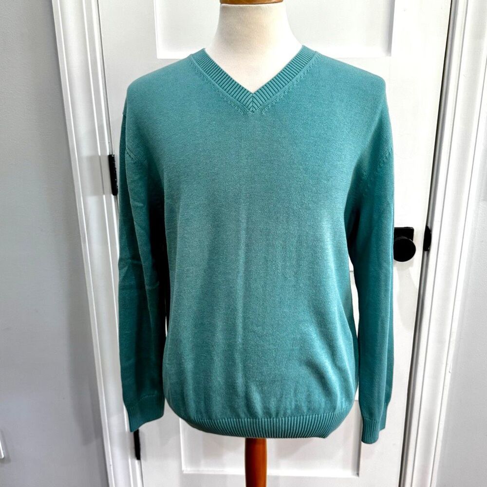 Ben Silver (Charleston) Green V Neck Pima Cotton Sweater. Size  L.